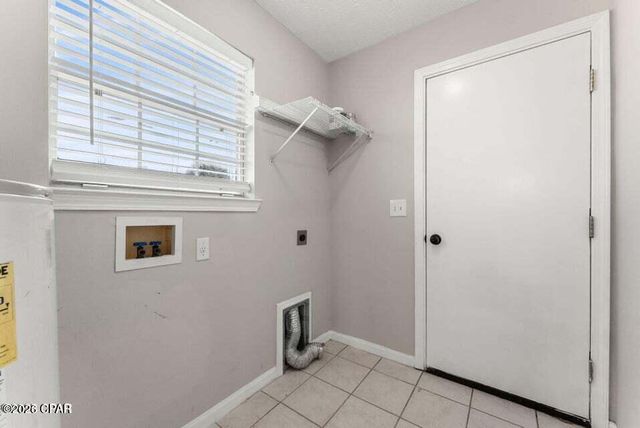 9110 Sunshine Drive, Youngstown, FL 32466