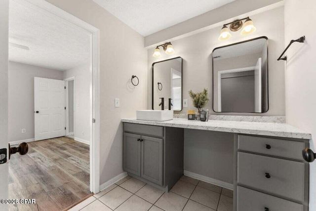 9110 Sunshine Drive, Youngstown, FL 32466