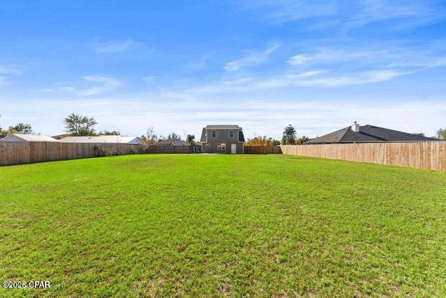 9110 Sunshine Drive, Youngstown, FL 32466