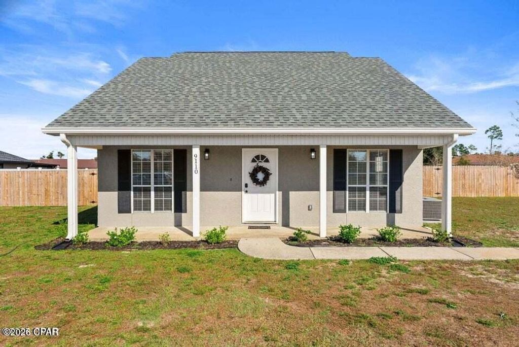 9110 Sunshine Drive, Youngstown, FL 32466