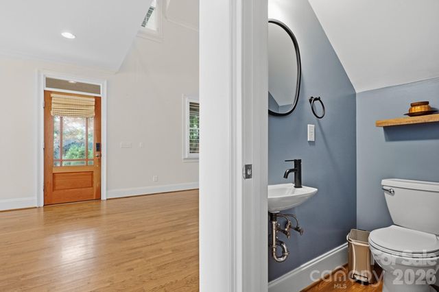 2013 Chesterfield Avenue, Charlotte, NC 28205