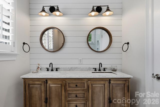 2013 Chesterfield Avenue, Charlotte, NC 28205