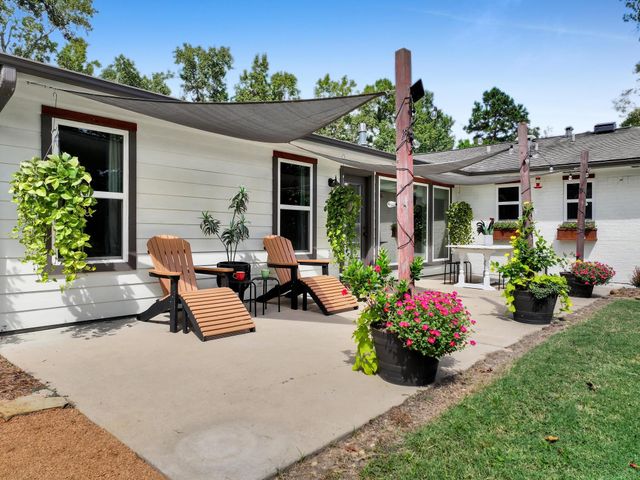 21151 Karen Switch Road, Magnolia, TX 77354