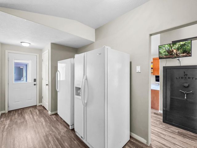 21151 Karen Switch Road, Magnolia, TX 77354