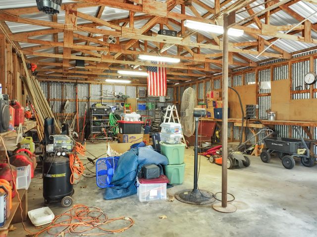 21151 Karen Switch Road, Magnolia, TX 77354