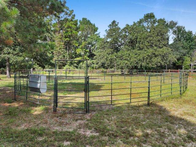 21151 Karen Switch Road, Magnolia, TX 77354