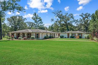 21151 Karen Switch Road, Magnolia, TX 77354
