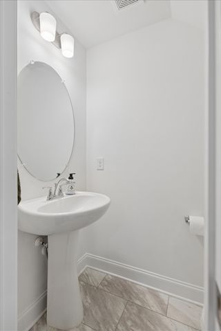 526 Tobias St, Gallatin, TN 37066