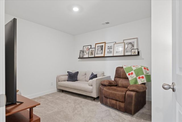 526 Tobias St, Gallatin, TN 37066