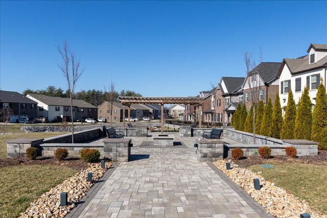 526 Tobias St, Gallatin, TN 37066