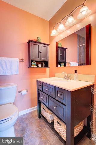 3346 OAKSHADE CT, Fairfax, VA 22033