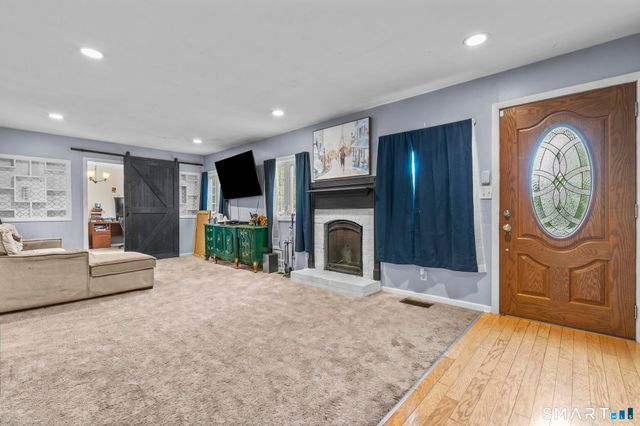 160 Sanford Street, Hamden, CT 06514