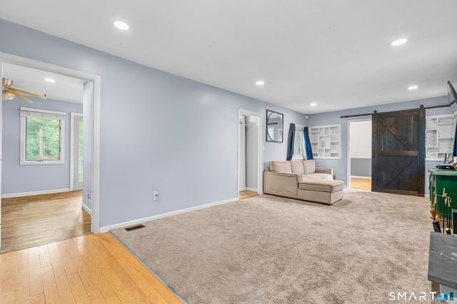 160 Sanford Street, Hamden, CT 06514