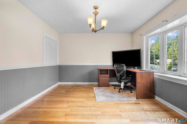 160 Sanford Street, Hamden, CT 06514