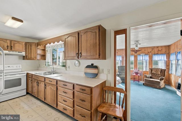 1790 PELHAM DR, York, PA 17406