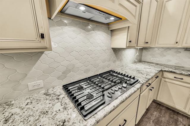 9601 Mountain Laurel Trail, Fort Worth, TX 76036