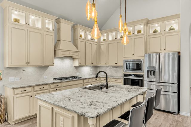 9601 Mountain Laurel Trail, Fort Worth, TX 76036