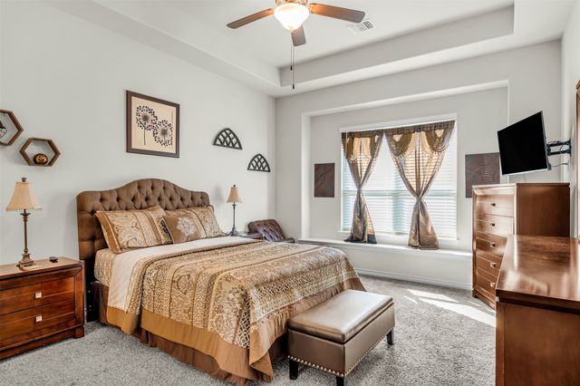 9601 Mountain Laurel Trail, Fort Worth, TX 76036
