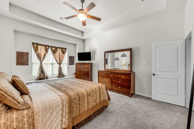 9601 Mountain Laurel Trail, Fort Worth, TX 76036