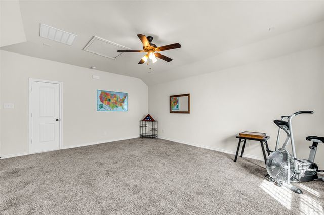 9601 Mountain Laurel Trail, Fort Worth, TX 76036