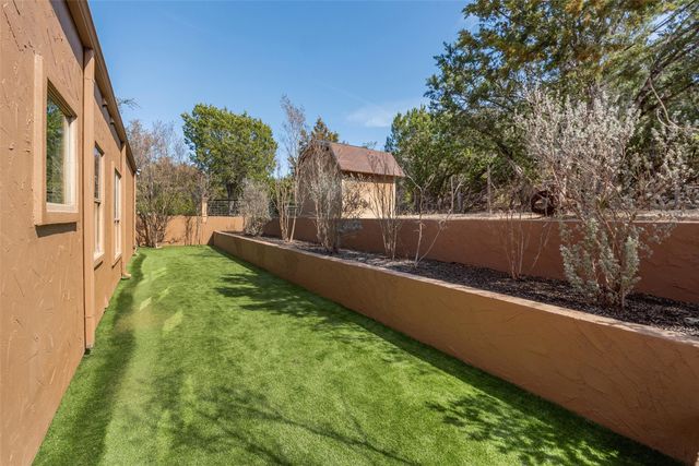 3211 Constitution Drive, Lago Vista, TX 78645