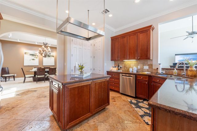 3211 Constitution Drive, Lago Vista, TX 78645