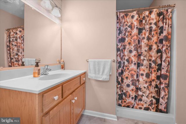 150 SWEETWATER LN, Newmanstown, PA 17073