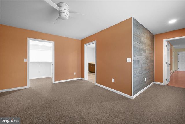 150 SWEETWATER LN, Newmanstown, PA 17073