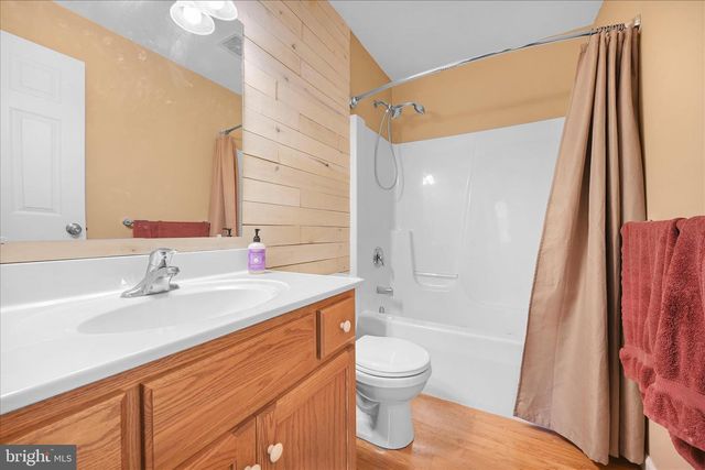 150 SWEETWATER LN, Newmanstown, PA 17073