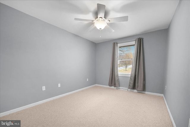 150 SWEETWATER LN, Newmanstown, PA 17073