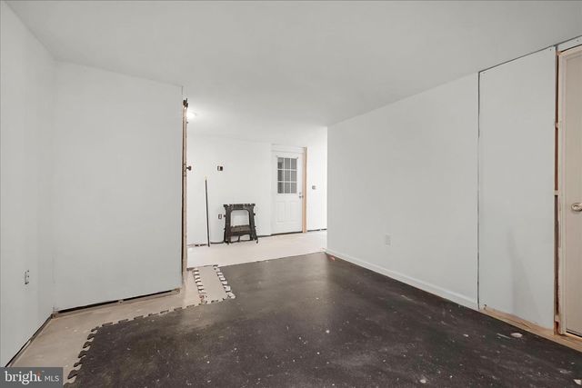 150 SWEETWATER LN, Newmanstown, PA 17073