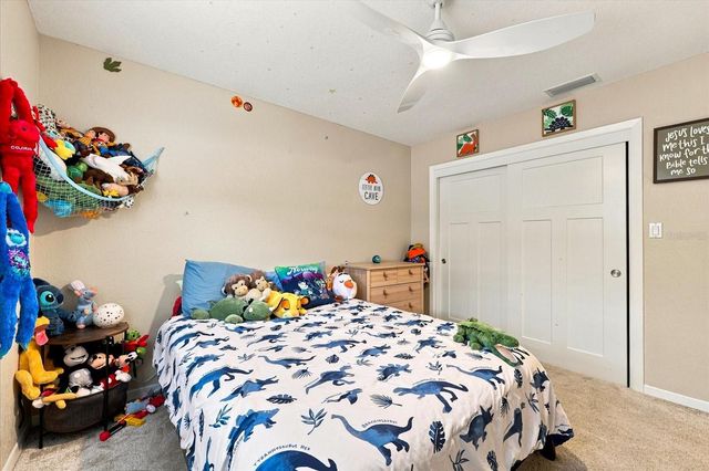 8805 KENWOOD ROAD, Seminole, FL 33777