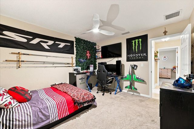8805 KENWOOD ROAD, Seminole, FL 33777