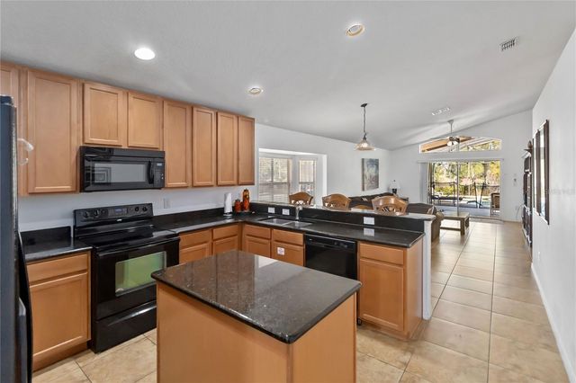 814 ORANGE COSMOS BOULEVARD, Davenport, FL 33837