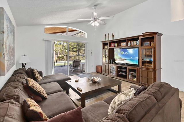 814 ORANGE COSMOS BOULEVARD, Davenport, FL 33837