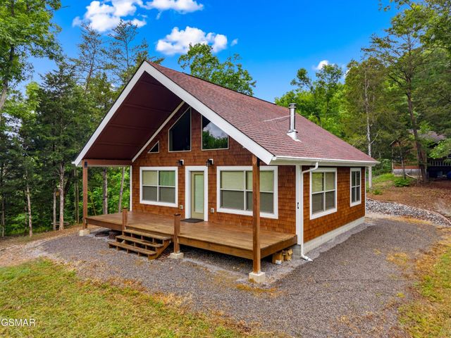 3517 Needles Way, Sevierville, TN 37876