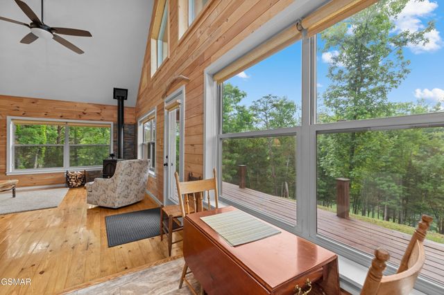 3517 Needles Way, Sevierville, TN 37876