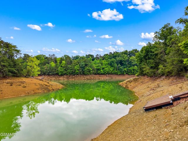3517 Needles Way, Sevierville, TN 37876