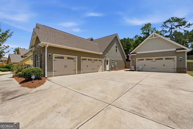 222 Thyme Leaf Way, Locust Grove, GA 30248