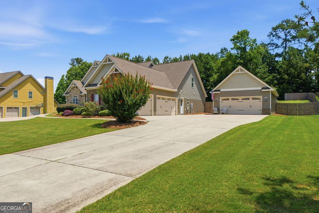 222 Thyme Leaf Way, Locust Grove, GA 30248