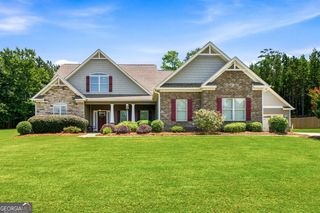 222 Thyme Leaf Way, Locust Grove, GA 30248
