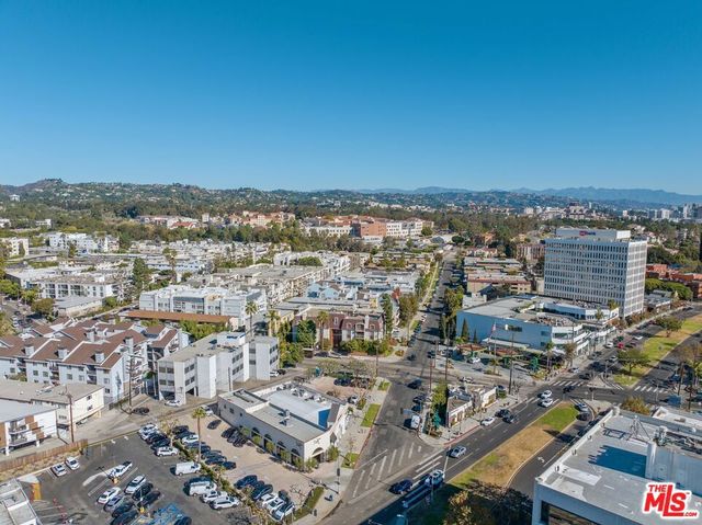 11645 N Montana Avenue 338, Los Angeles, CA 90049