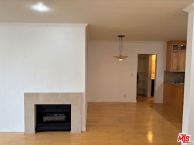 11645 N Montana Avenue 338, Los Angeles, CA 90049