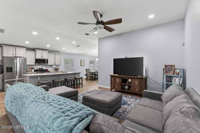 83122 VILLAGE Walk, Fernandina Beach, FL 32034