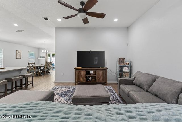 83122 VILLAGE Walk, Fernandina Beach, FL 32034