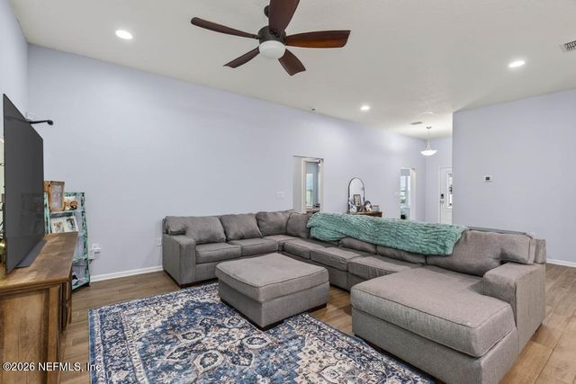 83122 VILLAGE Walk, Fernandina Beach, FL 32034