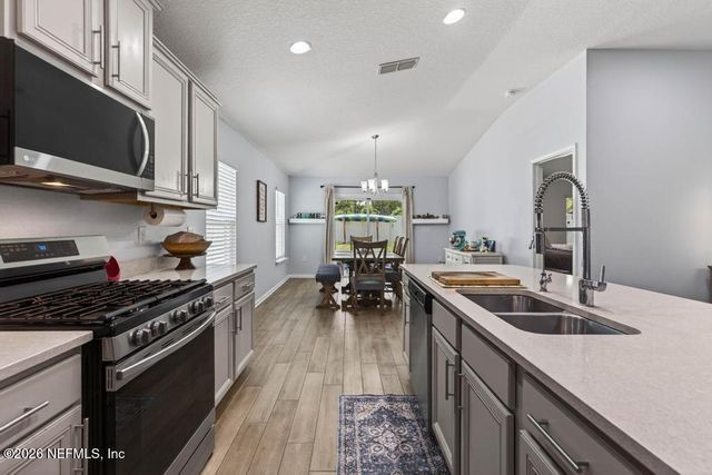 83122 VILLAGE Walk, Fernandina Beach, FL 32034