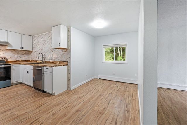 1936 MARY ANN STREET, Fairbanks, AK 99701