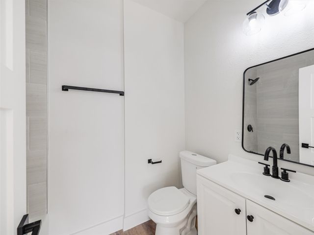 9011 Liptonshire Drive, Dallas, TX 75238