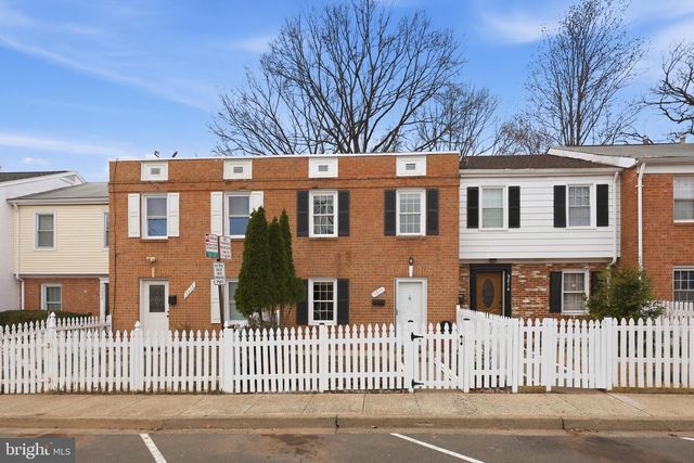 9816 BUCKNER RD, Manassas, VA 20110